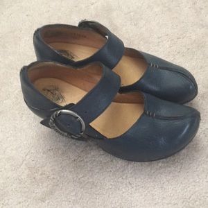 John Fluevog Leader.